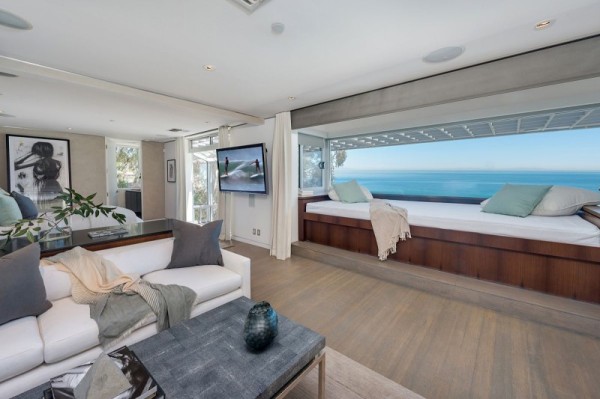 Matthew Perry Malibu villa living room
