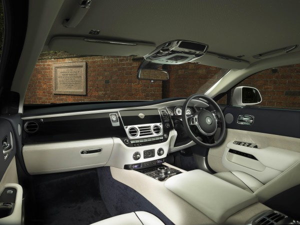Rolls-Royce Wraith Rugby interior