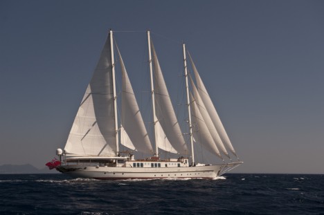 Montigne under sail off the west coast of Corfu