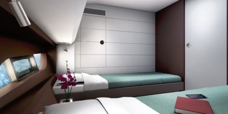 Intermarine 55 yacht bedroom