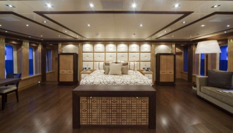 sirius yacht master bedroom
