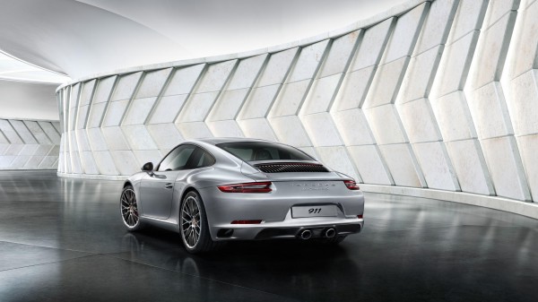 2016 Porsche 911 Carrera back