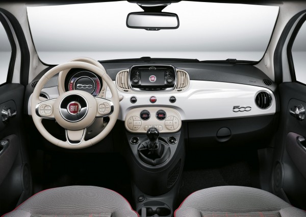 Fiat 500 interior 2015