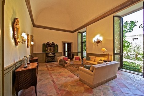 Palazzo Orsini living room