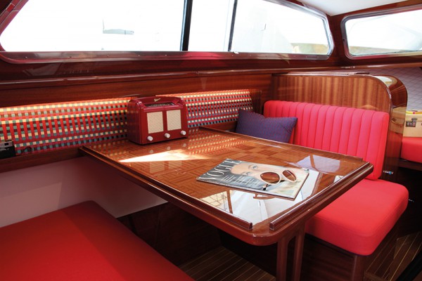 Dinette-Before-After-Princess-Yacht-Style