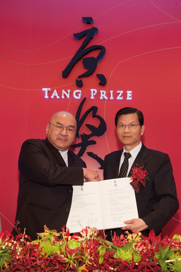 Dr Yin, Chi-Huey Wong; Tang Prize