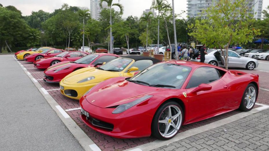 Ferrari Owners Club Singapore organises their own get-togethers independent of Ital Auto or Ferrari, it's a strong community