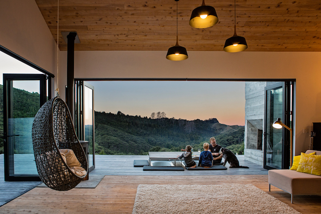 David Maurice photography for LTD. Architecture Back Country House in New Zealand
