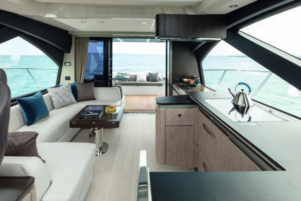 As well as a Stefano Righini exterior, the S6 features an interior by Francesco Guida in only his second collaboration with Azimut