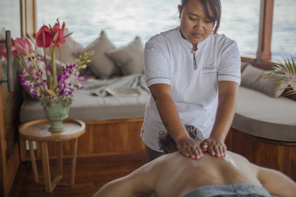 Spa therapists can work indoors or out, and even on the beach