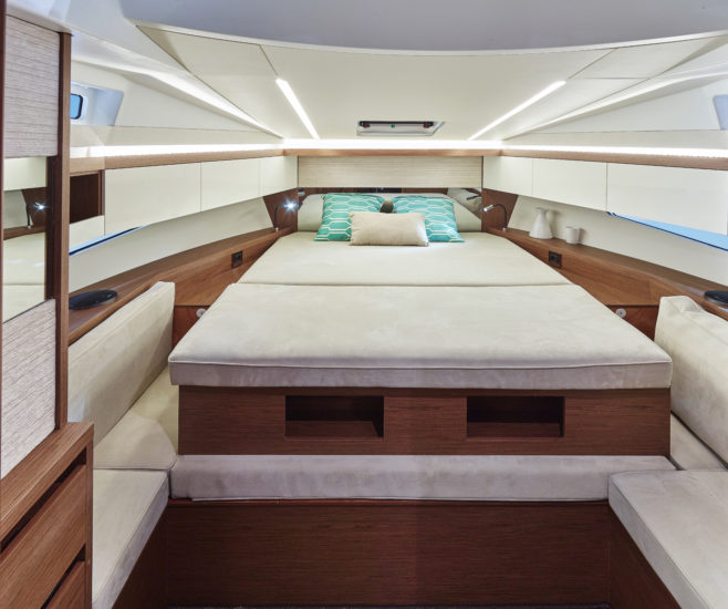 Jeanneau: In the Leader 33, the bed in the master suite shortens to make a cosy lounge area