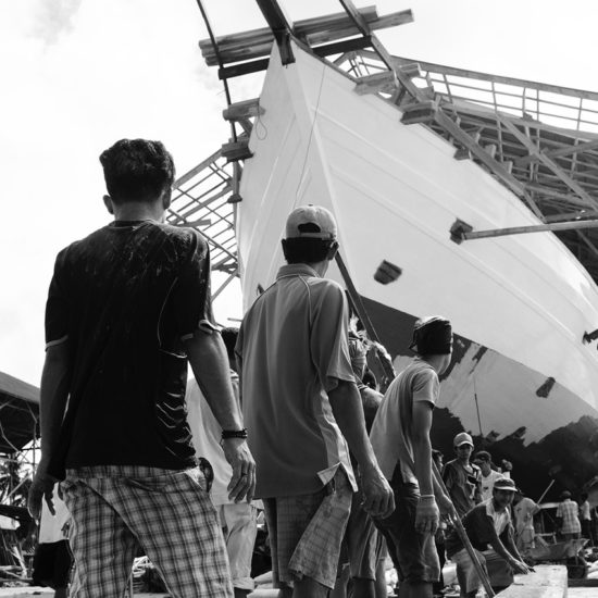 Yacht Sourcing builders launch a phinisi at the Sulawesi shipyard