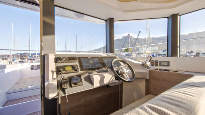 The 53 PC is the first Leopard powercat with an interior helm